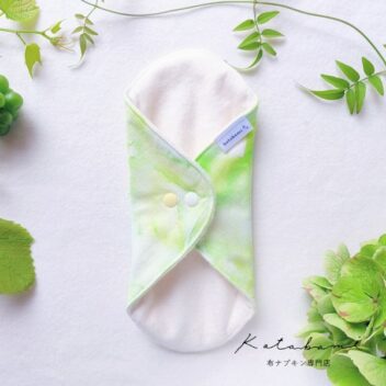 肌感ふんわり 布ナプキン(Sサイズ)/新緑の季節